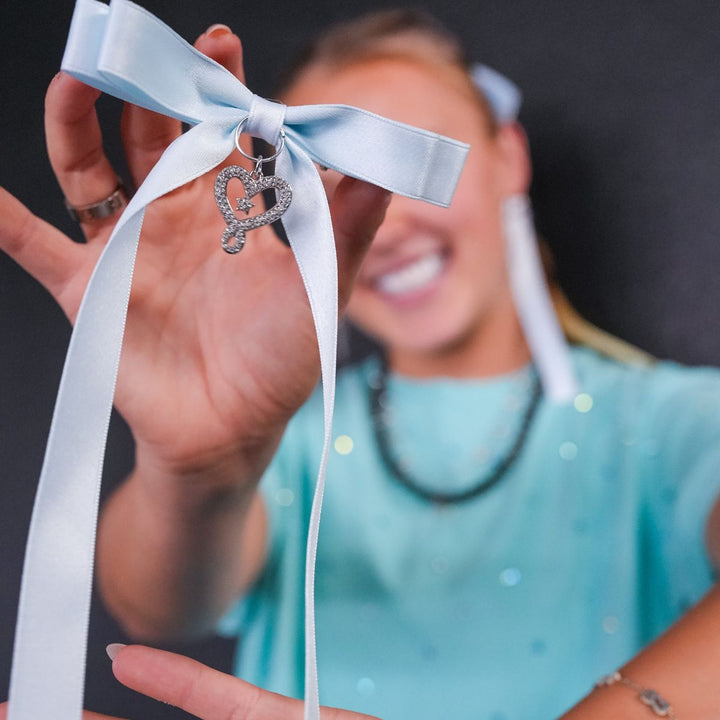 Signature Bow baby Blue