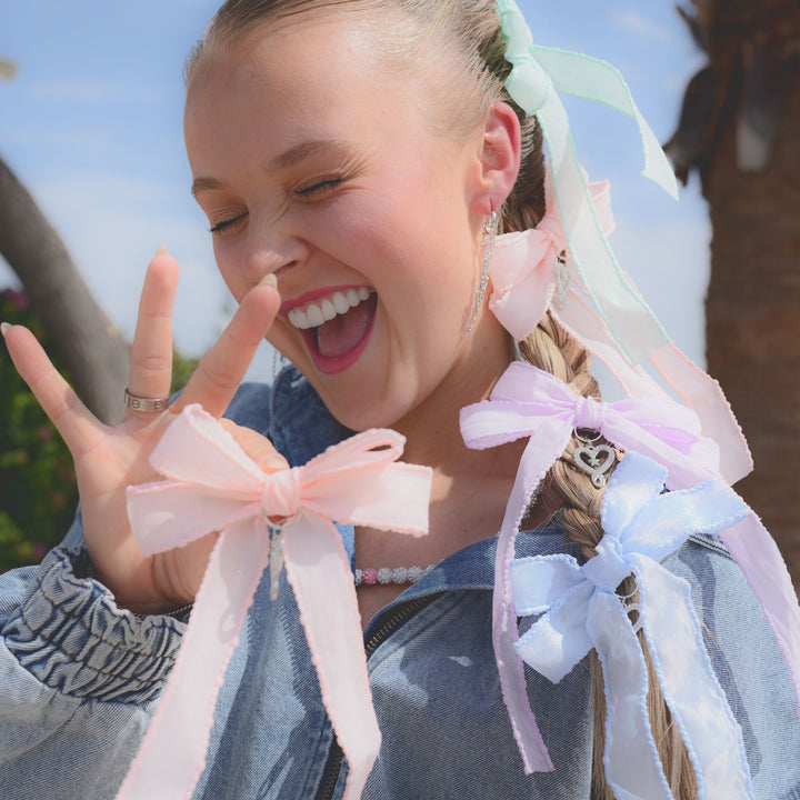 Daydream Bow Collection